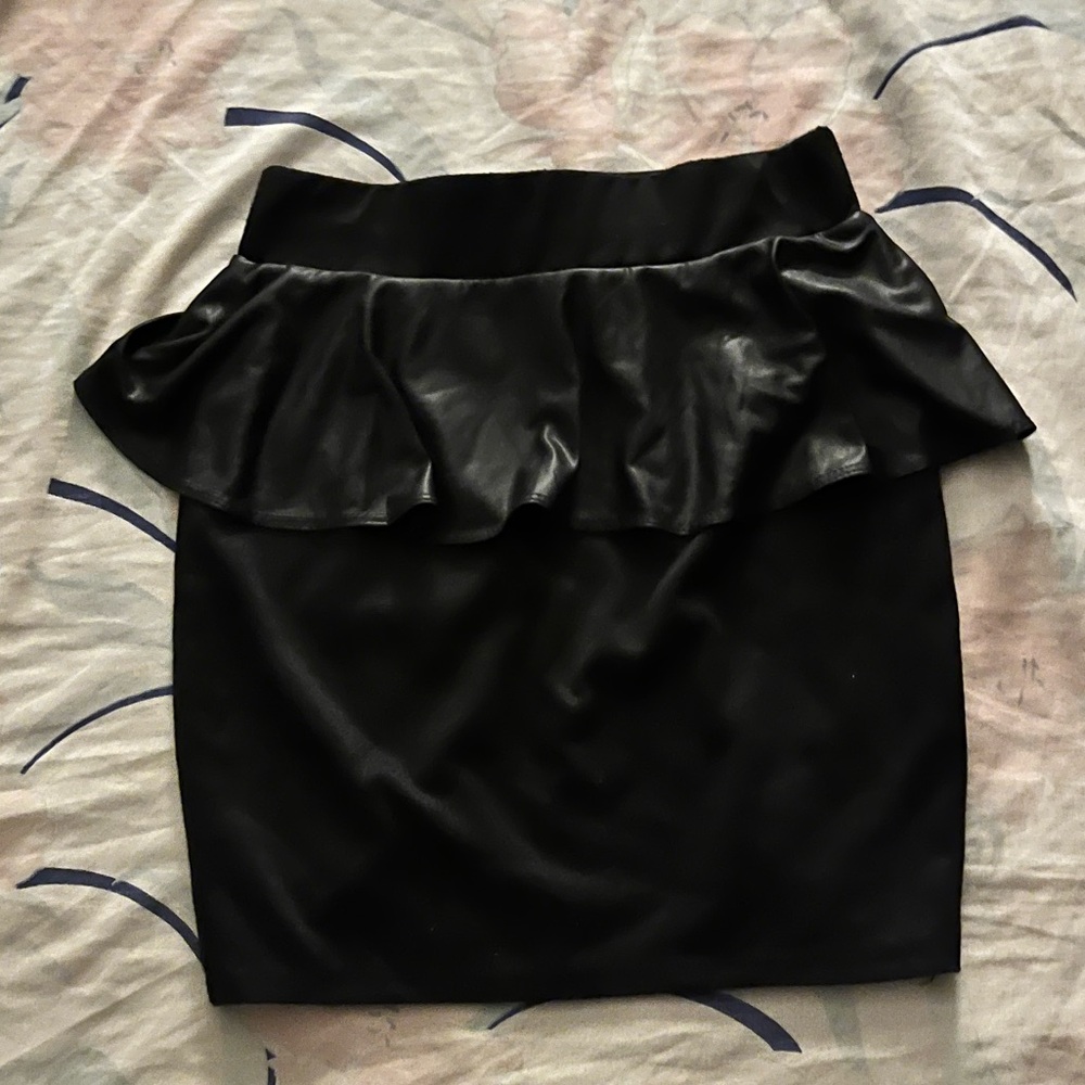 (5 for $15) Sensational Collection Black with faux leather trim frill Mini Skirt